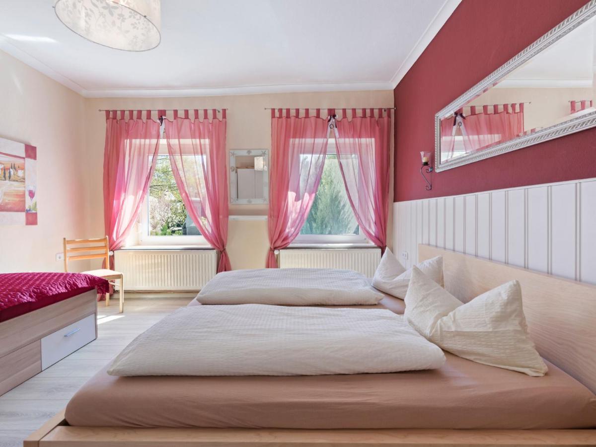 Elegant Apartment With Garden In Gingst Εξωτερικό φωτογραφία