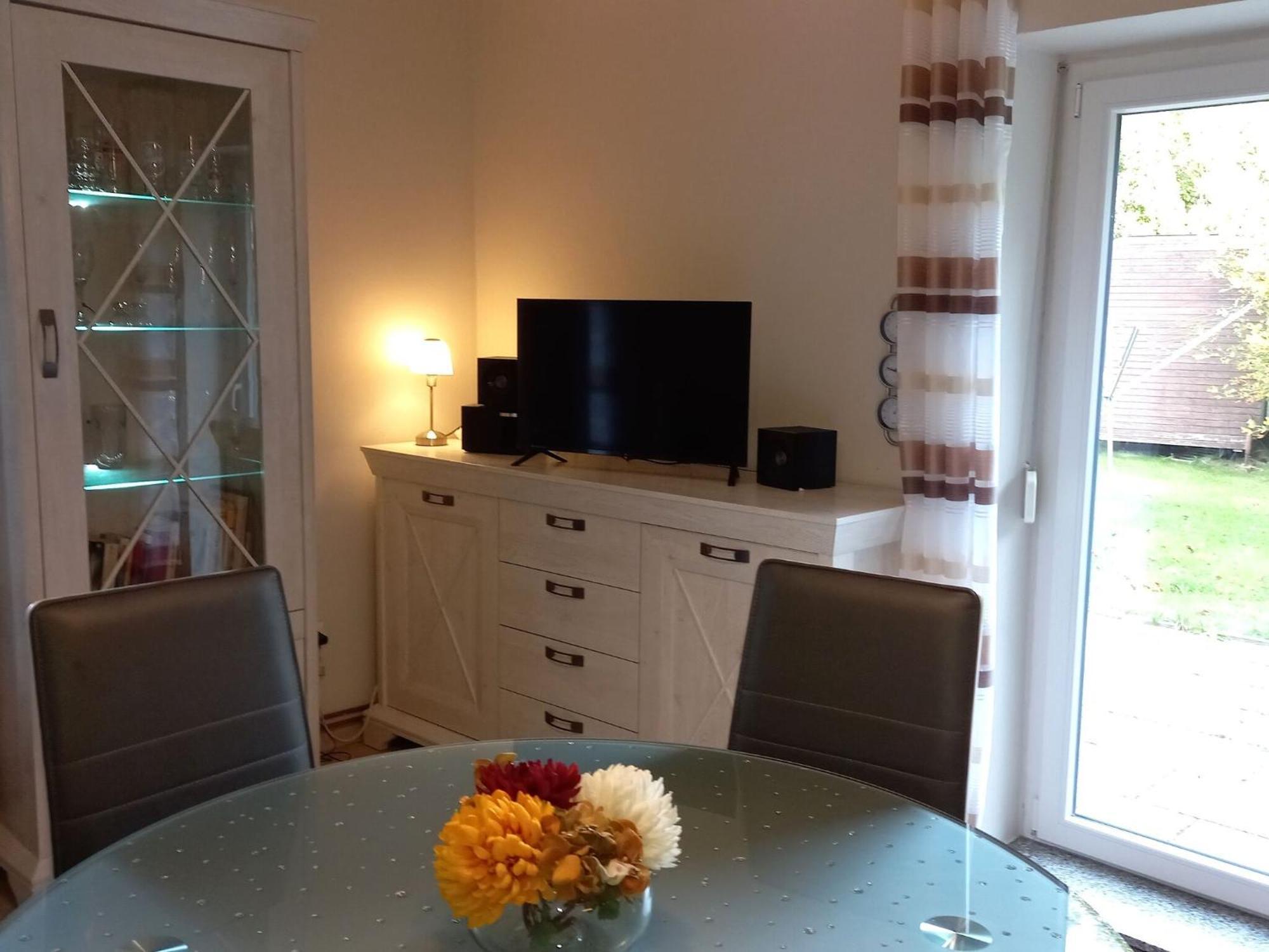 Elegant Apartment With Garden In Gingst Εξωτερικό φωτογραφία