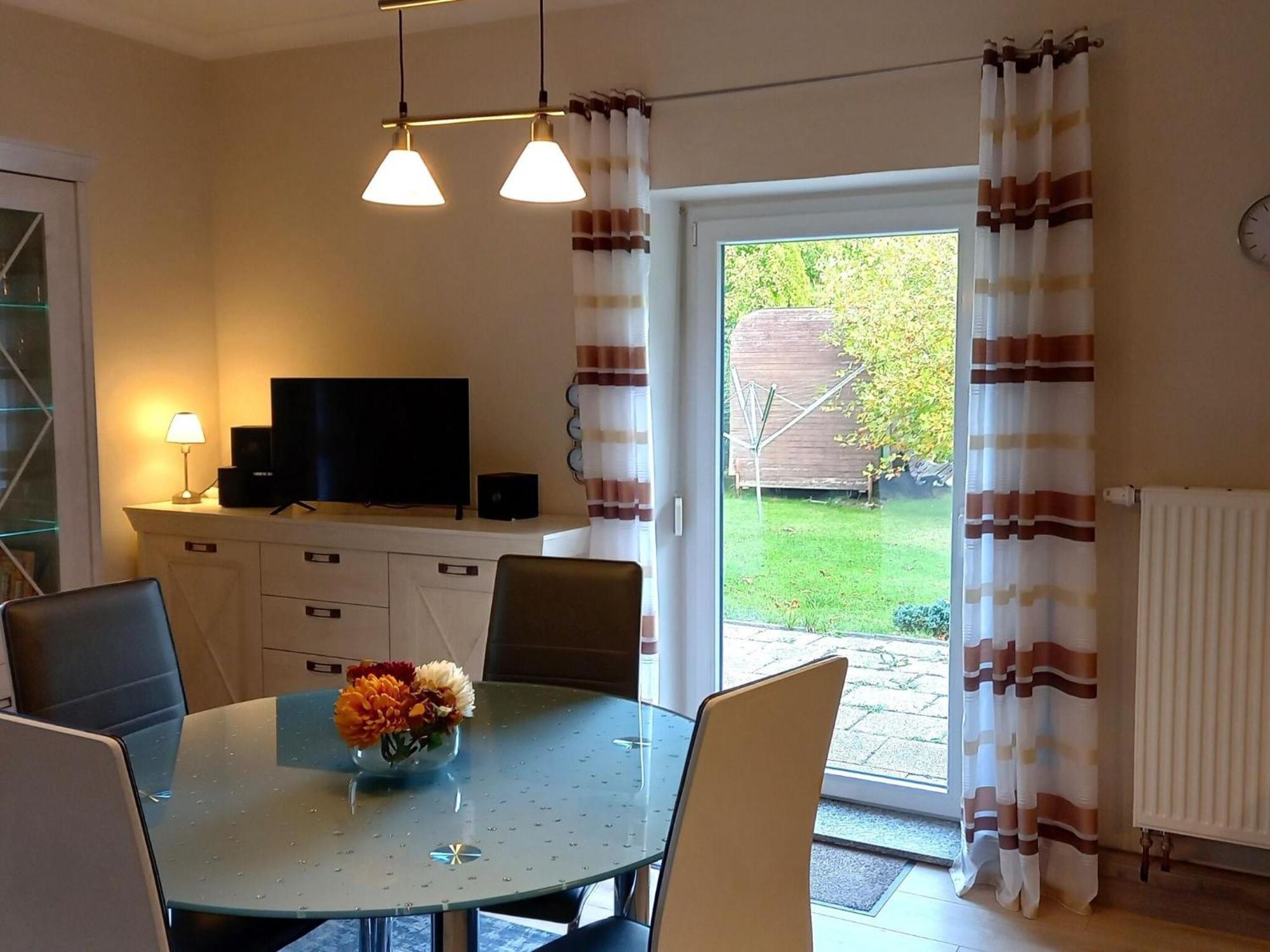 Elegant Apartment With Garden In Gingst Εξωτερικό φωτογραφία